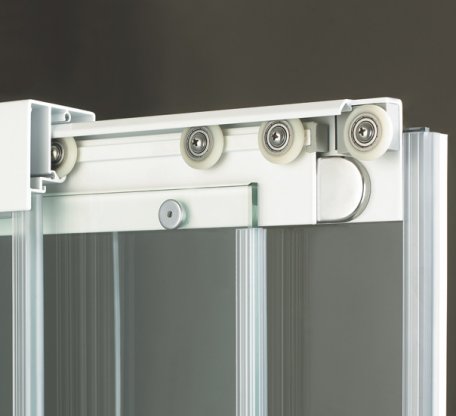 Душевой уголок Gutewetter Slide Rectan GK-863A 145x70 (хром) фото 3 душевой уголок gutewetter slide rectan gk-863a 145x70 (хром) фото 3