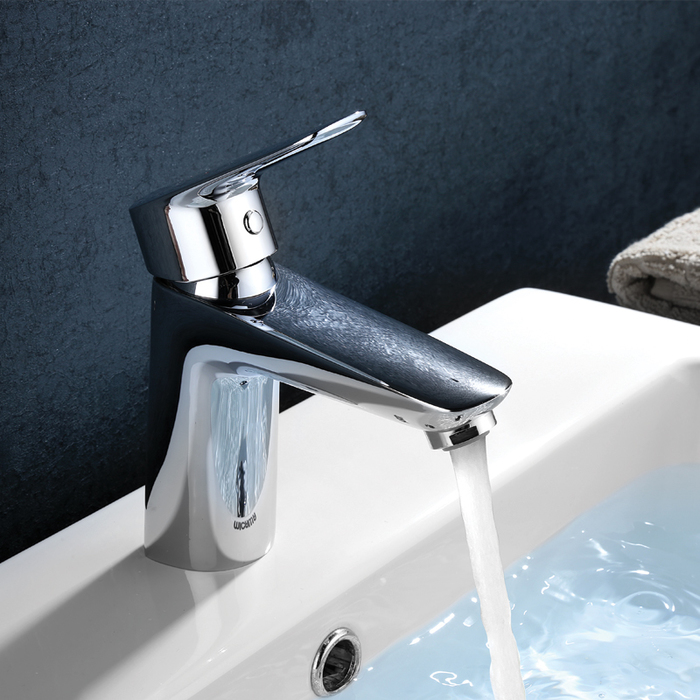Душевой уголок Gutewetter Practic Rectan GK-404 100x80 (матовый хром/стекло бесцветное) фото 4 душевой уголок gutewetter practic rectan gk-404 100x80 (матовый хром/стекло бесцветное) фото 4