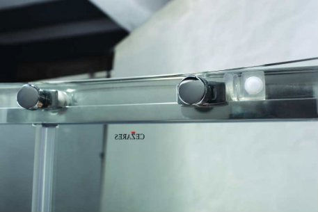 Душевой уголок Gutewetter Guwer GK-664S 140x140 (бронза/стекло матовое) фото 9 душевой уголок gutewetter guwer gk-664s 140x140 (бронза/стекло матовое) фото 9