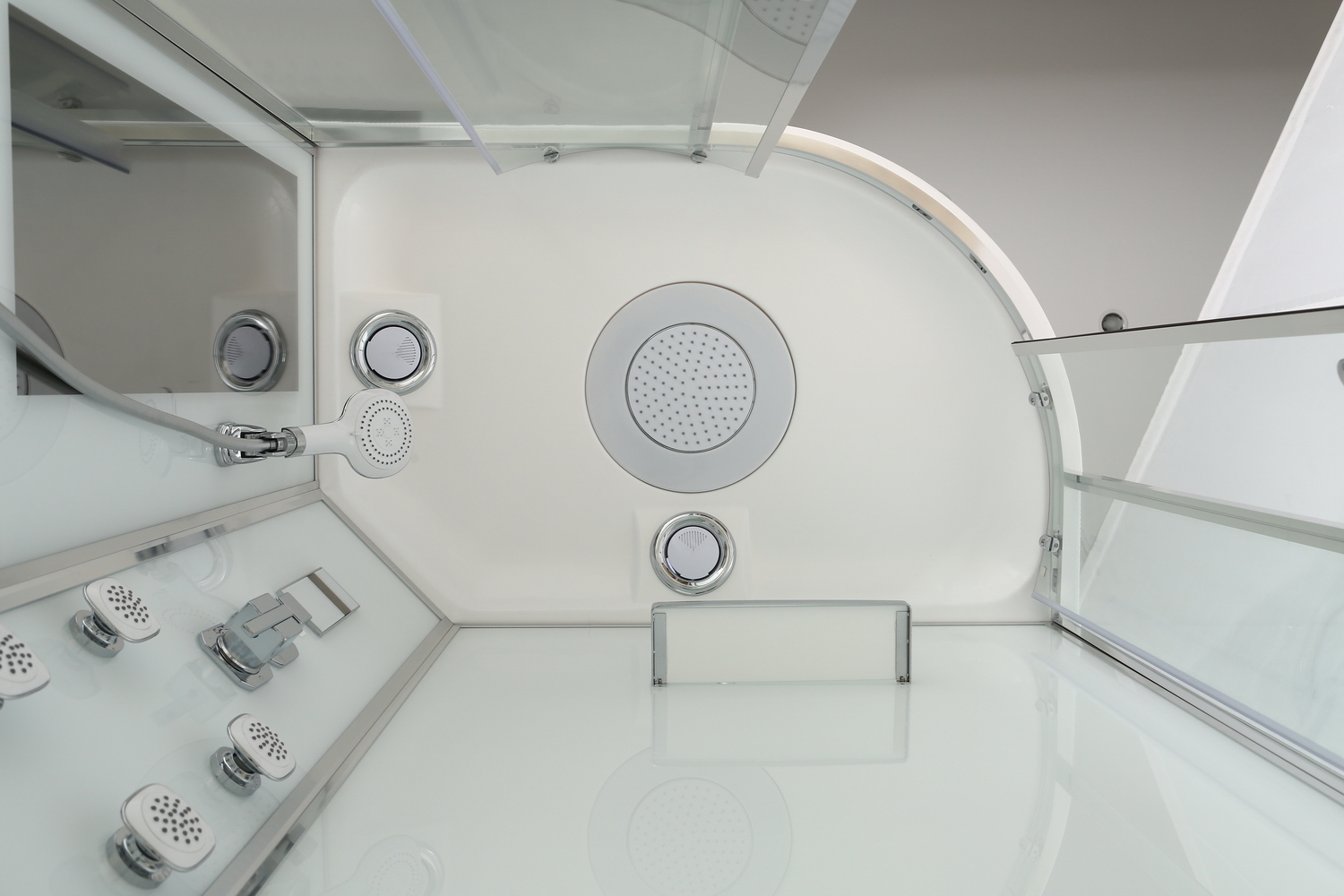 Душевой уголок Gutewetter Shape Round GK-864A 90x90 (хром/стекло матовое) фото 42 душевой уголок gutewetter shape round gk-864a 90x90 (хром/стекло матовое) фото 42