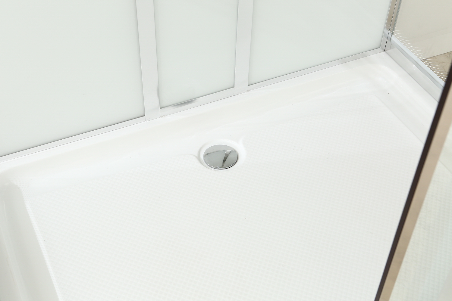 Душевой уголок Gutewetter Shape Round GK-864A 90x90 (хром/стекло матовое) фото 55 душевой уголок gutewetter shape round gk-864a 90x90 (хром/стекло матовое) фото 55